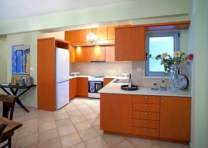 Royal Blu Apartment *